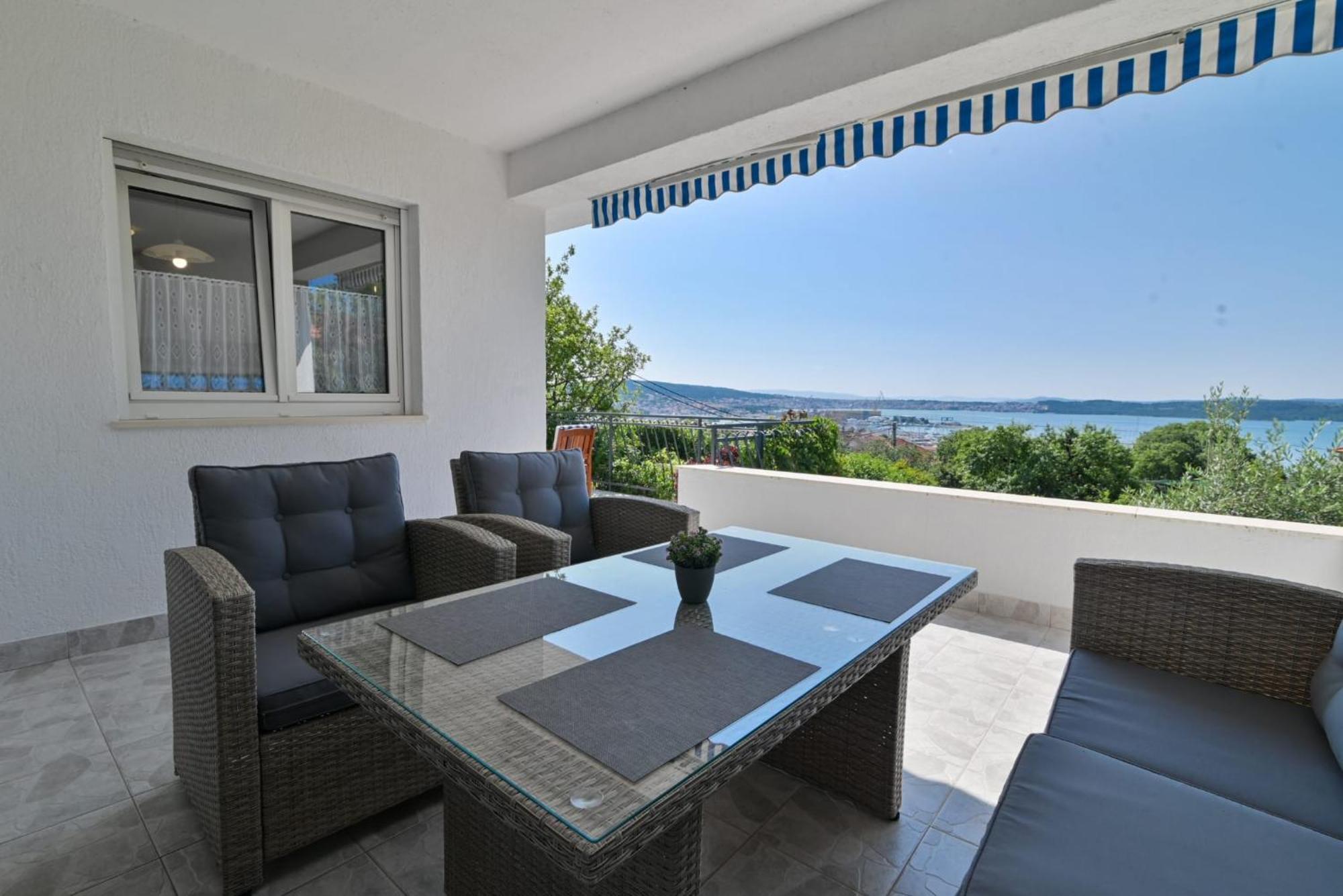 Rina Vacation Home Trogir Dış mekan fotoğraf