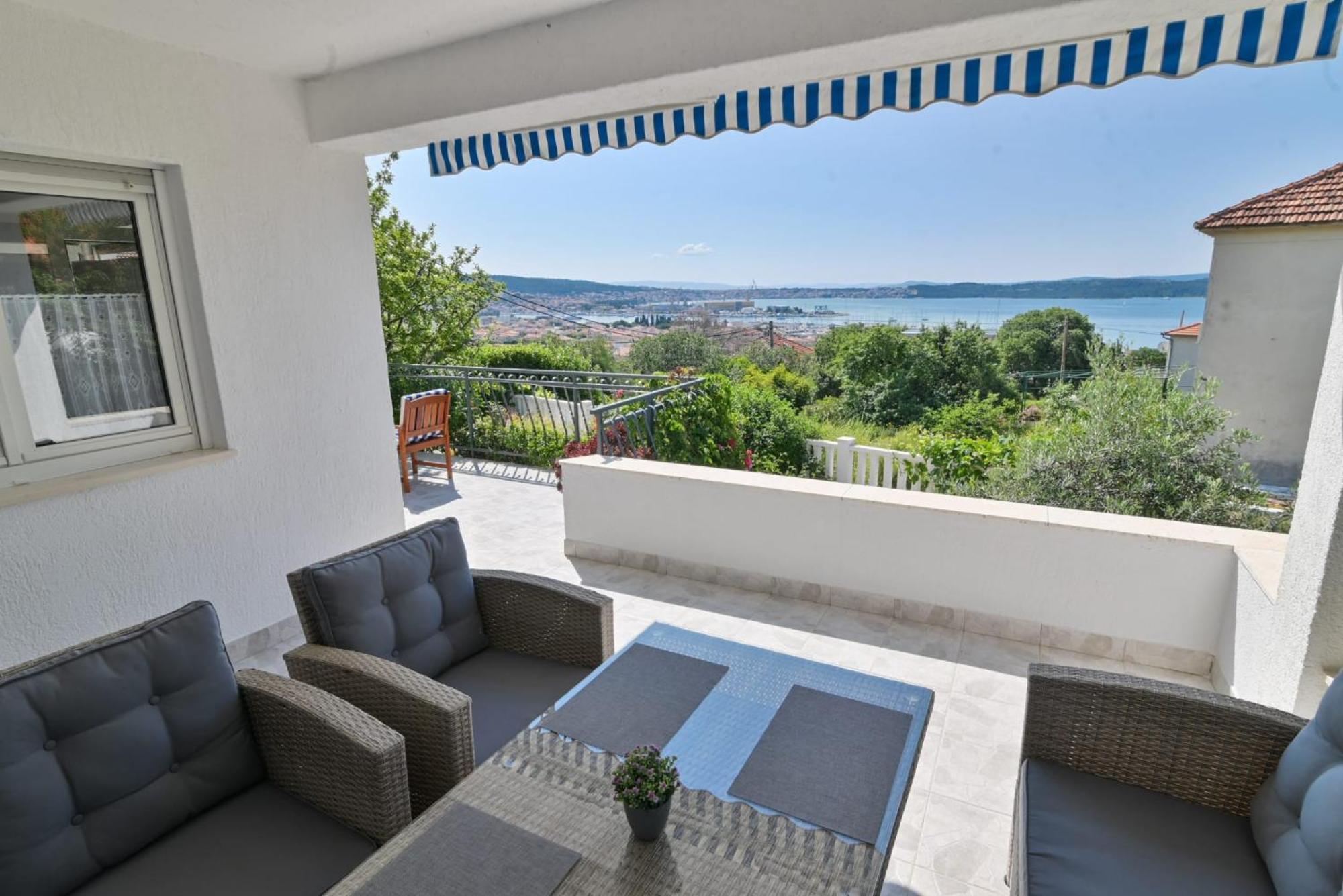Rina Vacation Home Trogir Dış mekan fotoğraf